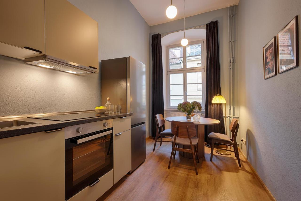 Homie Stay Am Marktplatz - Wohnen Im Historischen Balthasar-Neumann-Apartment Wurzburg Luaran gambar