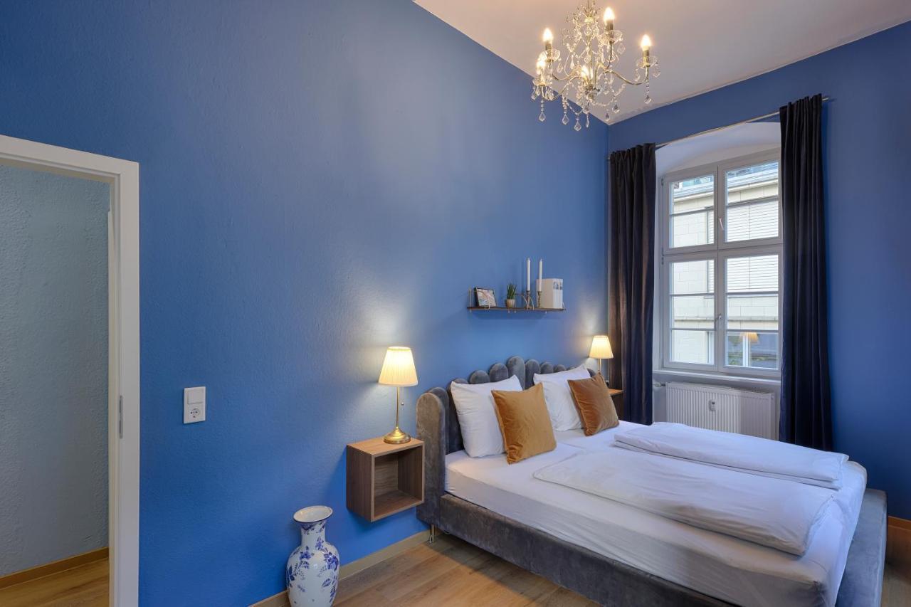 Homie Stay Am Marktplatz - Wohnen Im Historischen Balthasar-Neumann-Apartment Wurzburg Luaran gambar